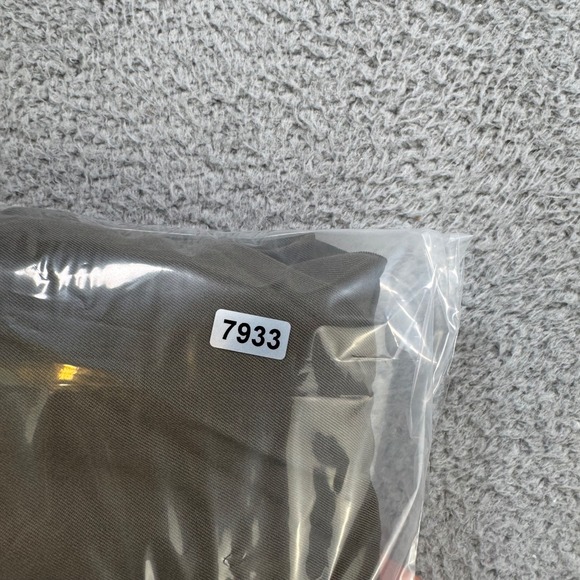 Brooks Brothers 346 Mens Pleated Wool Dress Pants Trousers Green Size 28x30 - Picture 10 of 10